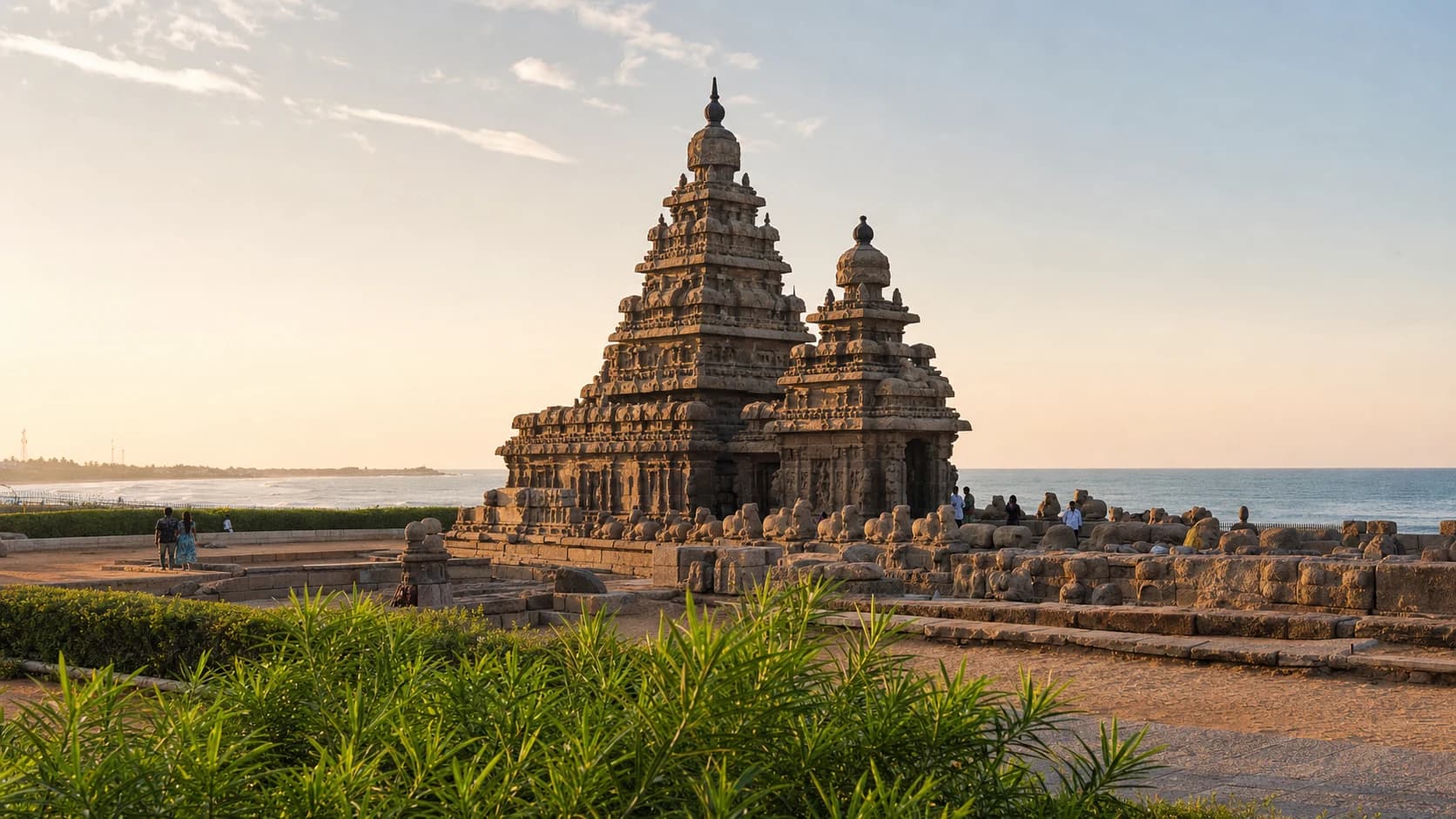 The Shore Temple at Mahabalipuram beside the Bay of Bengal in Tamil Nadu